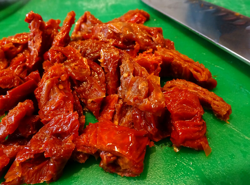 sundried tomatoes, drained and chopped
