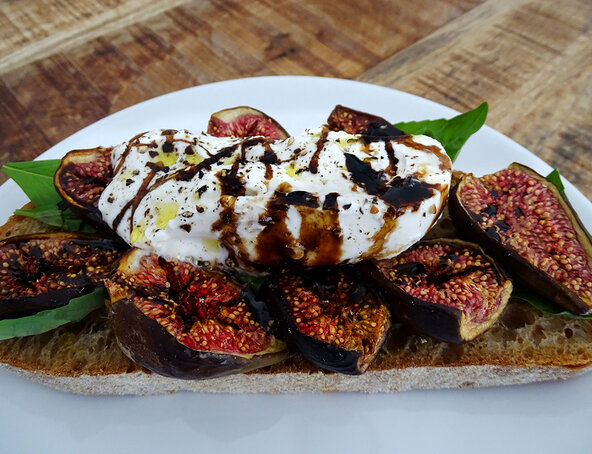 Open sandwich with honey-roasted fig and burrata